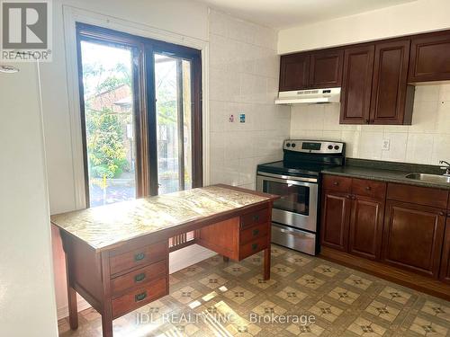 12 - 100 Burrows Hall Boulevard, Toronto (Malvern), ON - Indoor Photo Showing Kitchen