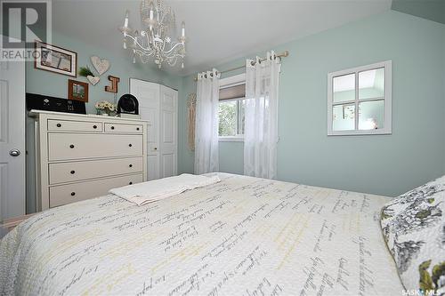 1339 2Nd Street, Estevan, SK - Indoor Photo Showing Bedroom