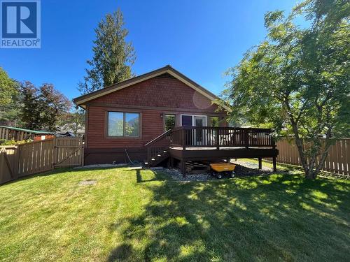 811 Kildare Street, New Denver, BC - Outdoor With Deck Patio Veranda