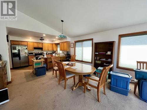 811 Kildare Street, New Denver, BC - Indoor Photo Showing Dining Room