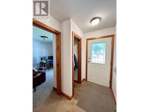 811 Kildare Street, New Denver, BC - Indoor Photo Showing Other Room