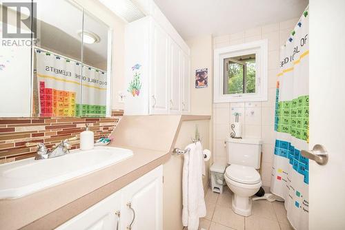 119 Frontenac Crescent, Deep River, ON - Indoor Photo Showing Bathroom