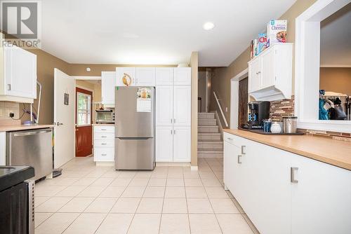 119 Frontenac Crescent, Deep River, ON - Indoor Photo Showing Kitchen