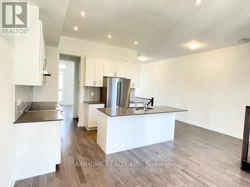 3 Howick Lane, Richmond Hill (South Richvale), ON - Indoor Photo Showing Kitchen