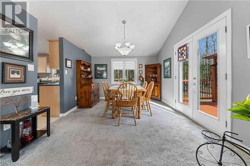 1578 Rapid Road, Westmeath, ON - Indoor Photo Showing Dining Room