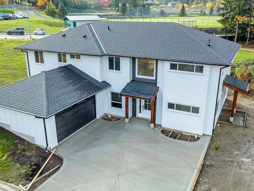 2048 Ernest Lane, Duncan, BC 