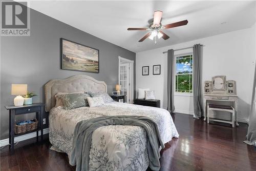 2110 Westmeath Road, Westmeath, ON - Indoor Photo Showing Bedroom