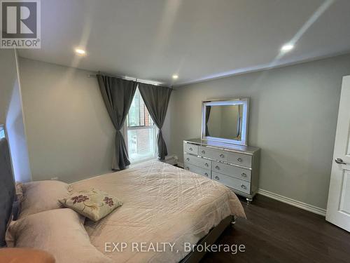 318 - 4673 Jane Street, Toronto, ON - Indoor Photo Showing Bedroom