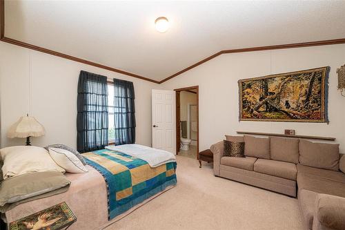 31 Sunburst Crescent, Winnipeg, MB - Indoor Photo Showing Bedroom