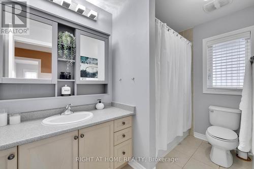 75 Wycombe Street, Whitby (Brooklin), ON - Indoor Photo Showing Bathroom