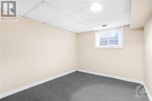 408-410 Allen Boulevard, Ottawa, ON - Indoor Photo Showing Other Room