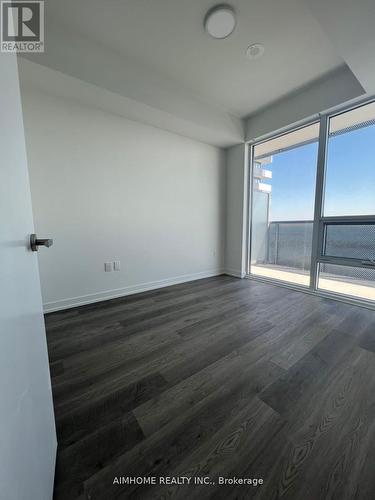 6510 - 55 Cooper Street, Toronto (Waterfront Communities), ON - Indoor Photo Showing Other Room