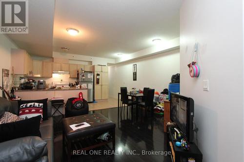 11 - 38 Gibson Avenue, Toronto, ON - Indoor