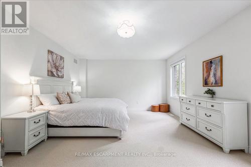 912 Forest Creek Court, Kitchener, ON - Indoor Photo Showing Bedroom