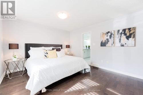 18 - 93 Pine Valley Gate, London, ON - Indoor Photo Showing Bedroom