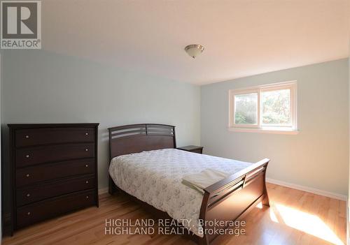 2868 Constable Road, Mississauga (Clarkson), ON - Indoor Photo Showing Bedroom