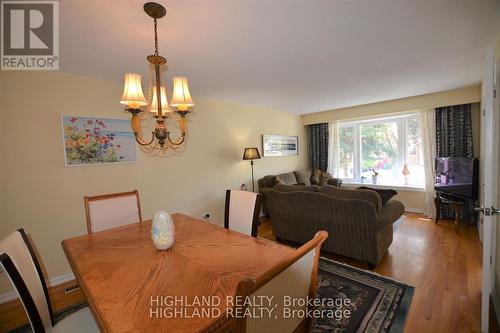 2868 Constable Road, Mississauga (Clarkson), ON - Indoor Photo Showing Dining Room