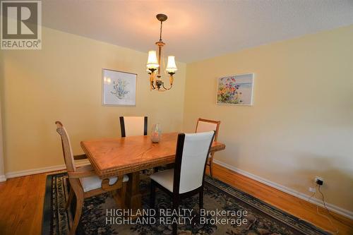 2868 Constable Road, Mississauga (Clarkson), ON - Indoor Photo Showing Dining Room