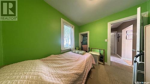 134 J Avenue S, Saskatoon, SK - Indoor Photo Showing Bedroom