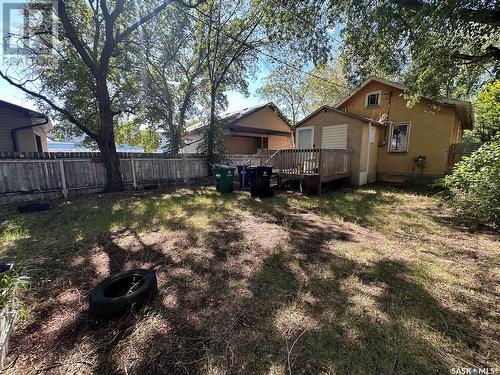 134 J Avenue S, Saskatoon, SK - Outdoor