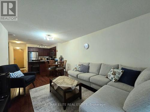 220 - 509 Beecroft Road, Toronto (Willowdale West), ON - Indoor Photo Showing Laundry Room