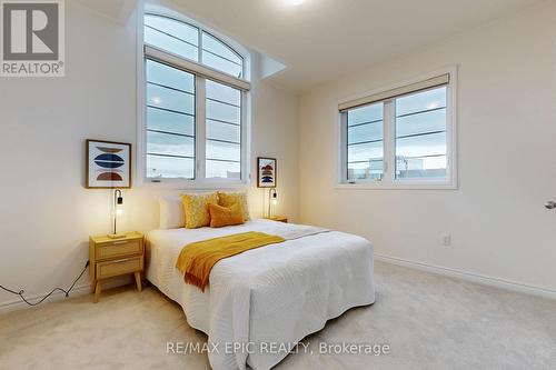 1 Kenneth Ross Bend, East Gwillimbury, ON - Indoor Photo Showing Bedroom