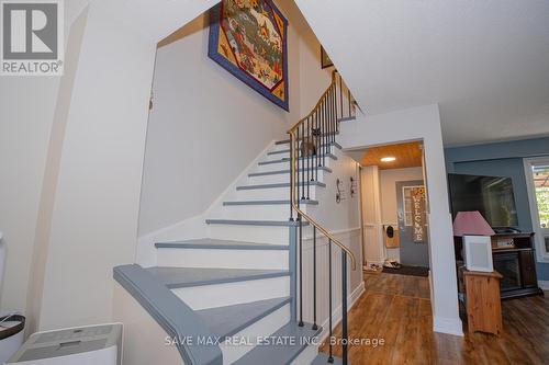 40 Barrington Crescent, Brampton (Heart Lake East), ON - Indoor Photo Showing Other Room