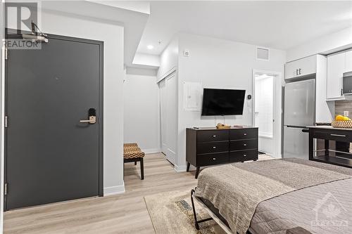 92 Hinton Avenue Unit#516, Ottawa, ON - Indoor Photo Showing Bedroom