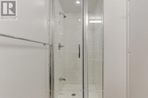 2708 - 203 College Street, Toronto (Kensington-Chinatown), ON - Indoor Photo Showing Bathroom