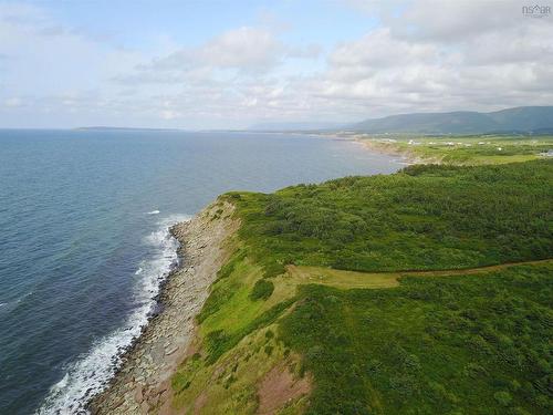 12723 Cabot Trail, Grand Étang, NS 