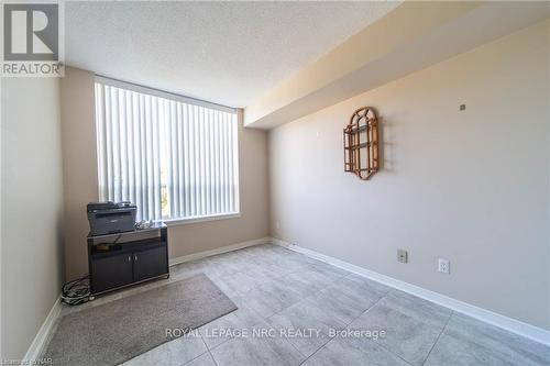 209 - 8111 Forest Glen Drive, Niagara Falls, ON - Indoor