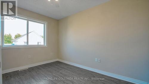 21 Bentley Crescent, Barrie (400 West), ON - Indoor Photo Showing Other Room