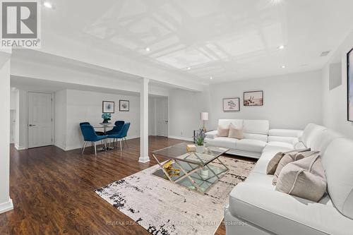 64 Cresthaven Drive, Toronto (Hillcrest Village), ON - Indoor Photo Showing Living Room