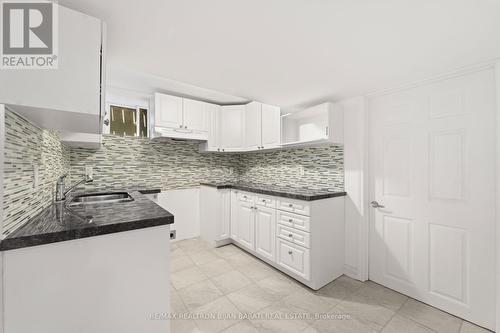 64 Cresthaven Drive, Toronto (Hillcrest Village), ON - Indoor Photo Showing Kitchen With Double Sink With Upgraded Kitchen