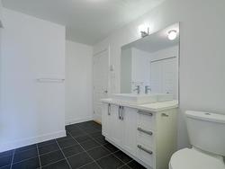 Ensuite bathroom - 