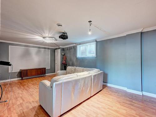 Family room - 260 Rue Dupuis, Saint-Philippe, QC - Indoor Photo Showing Laundry Room