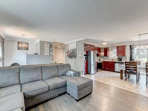 Overall view - 260 Rue Dupuis, Saint-Philippe, QC - Indoor Photo Showing Living Room