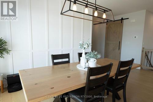 11 Briscoe Crescent, Strathroy-Caradoc (Ne), ON - Indoor Photo Showing Dining Room