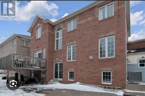 32 River Rock Court, Brampton, ON - Outdoor With Exterior