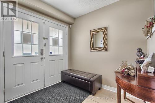 22 Benjamin Lane, Barrie, ON - Indoor Photo Showing Other Room