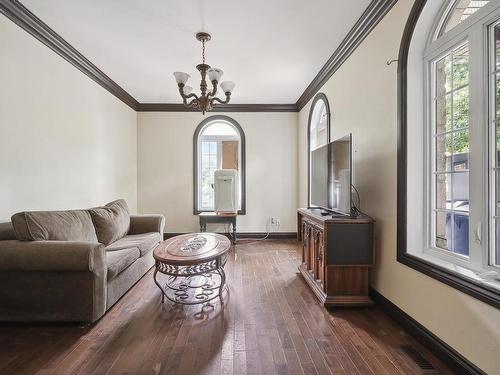 Salon - 113  - 113A Rue Luc, Saint-Colomban, QC - Indoor Photo Showing Living Room