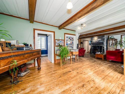 Living room - 224 1Re Avenue, Portneuf, QC - Indoor Photo Showing Other Room