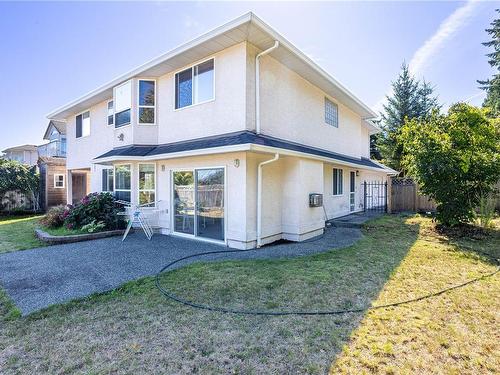 6448 Dover Rd, Nanaimo, BC 