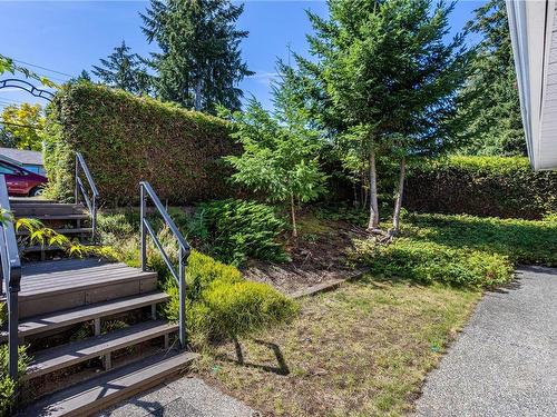 6448 Dover Rd, Nanaimo, BC 