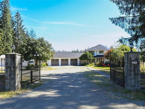 2096 May Rd, Comox, BC 