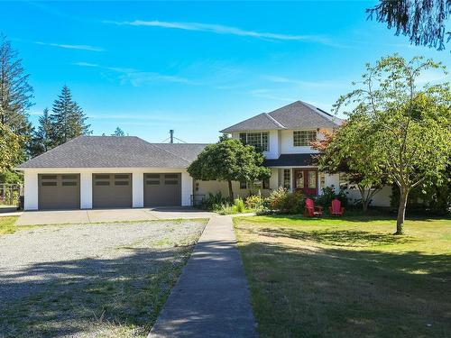 2096 May Rd, Comox, BC 