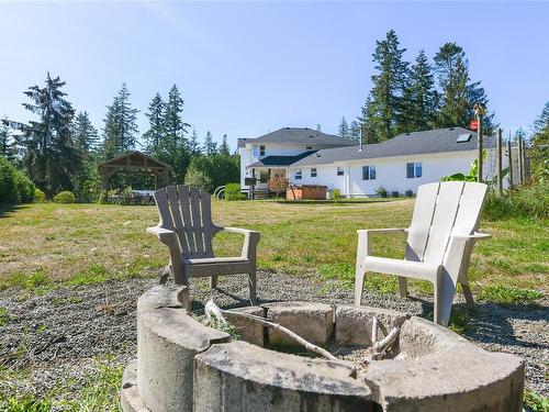 2096 May Rd, Comox, BC 