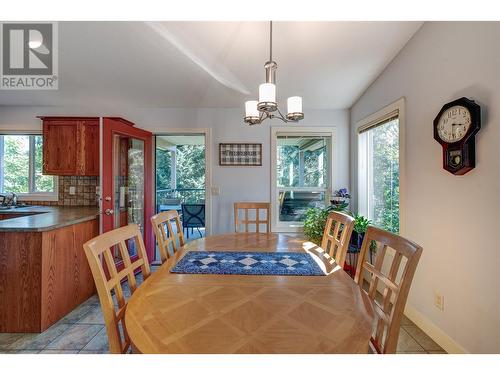 2045 Bernau Court, Lake Country, BC - Indoor Photo Showing Dining Room