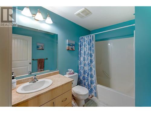 2045 Bernau Court, Lake Country, BC - Indoor Photo Showing Bathroom