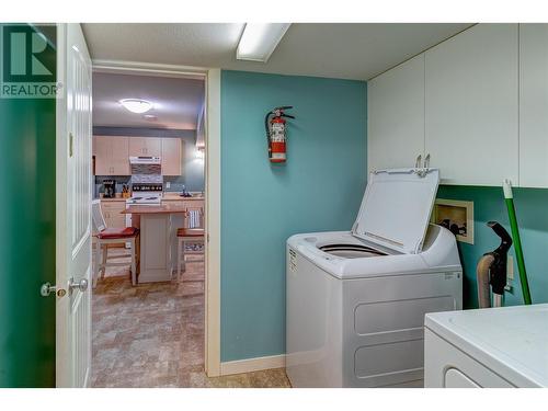 2045 Bernau Court, Lake Country, BC - Indoor Photo Showing Laundry Room